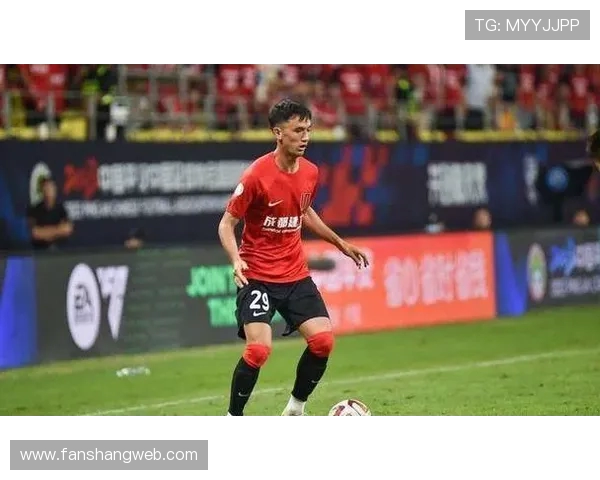 陈哲宣重返中国U22名单 木塔力甫调整为中心球员