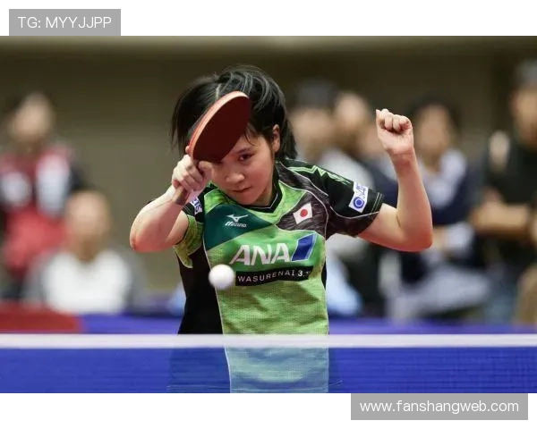 哈格里夫斯赞库尼亚个性独特喜爱其球风称其为球队宝贵财富