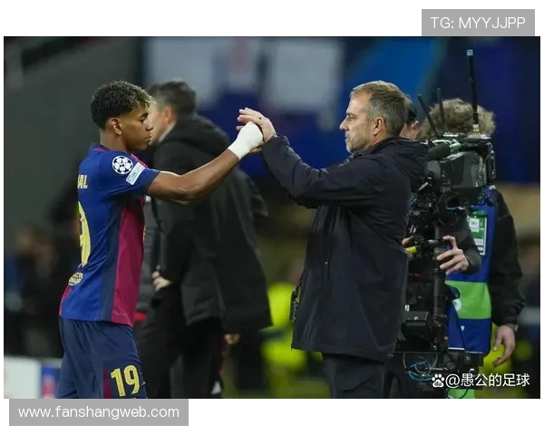 弗里克：周日将迎来状态最佳的亚马尔，我们拭目以待精彩表现