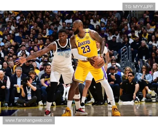 东契奇38+11詹姆斯10分 湖人负太阳7连胜被终结